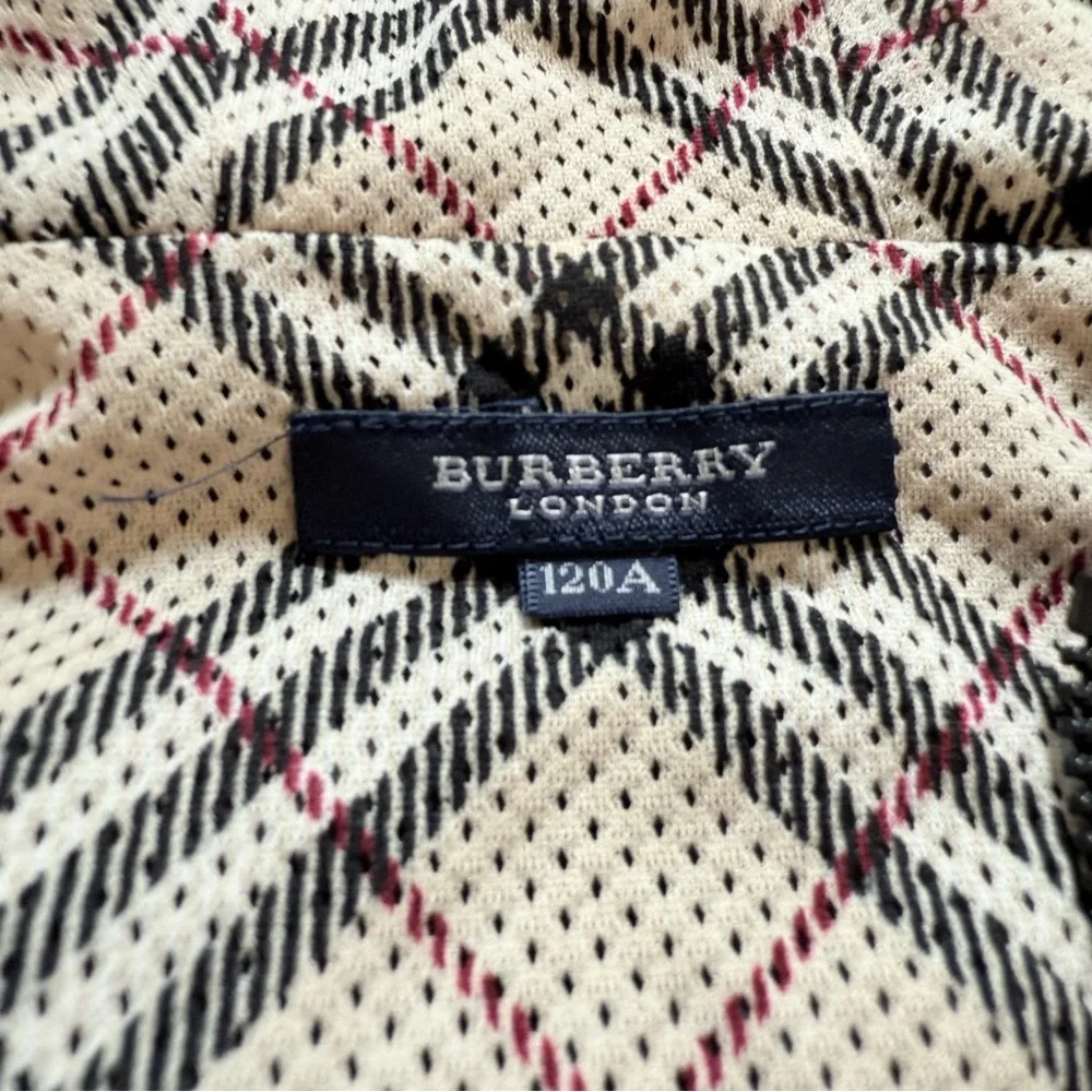 Burberry excellent authentic